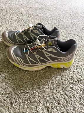 Salomon XT Grey with lime green